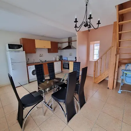 Amazonite - 6 A 8 Couchages * Archigny